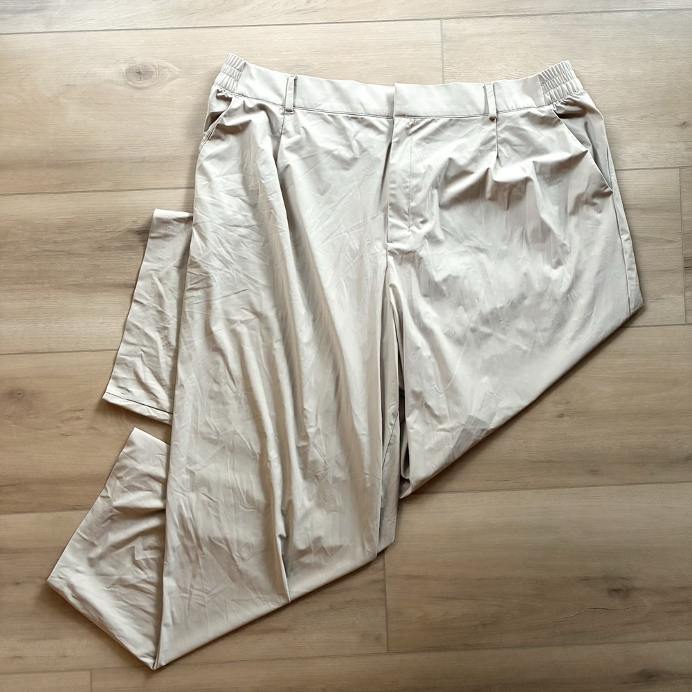 Old Navy SleekTech High Rise Wide Leg Trouser Pants Tan Khaki Womens 2XL XXL